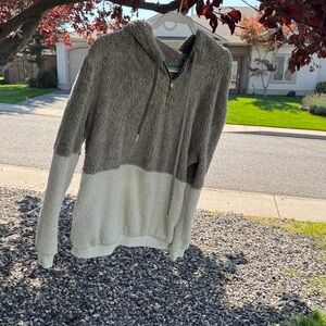 SHEIN women’s Zip-Up Sweater in Gray and Cream